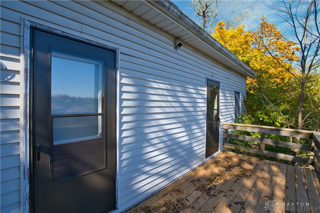 126 S Washington Street Unit: 3