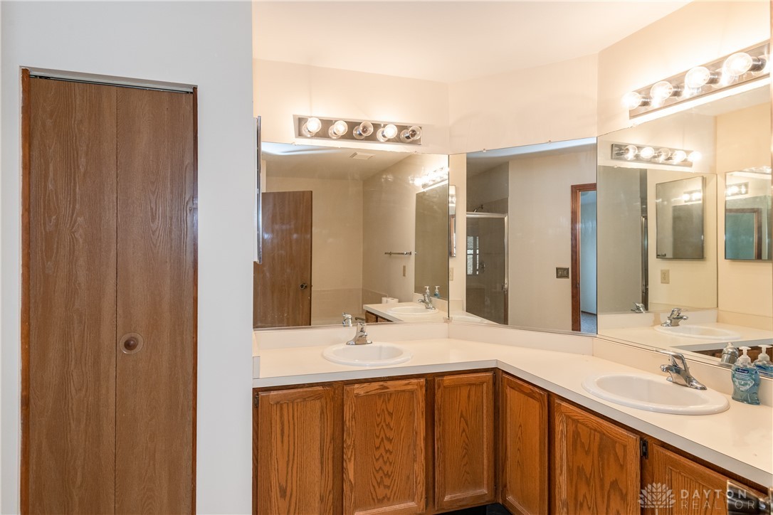 8831 Watergate Drive