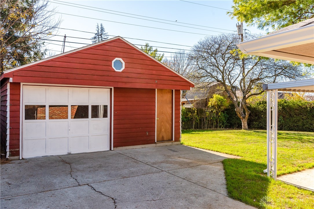 5450 Naughton Drive