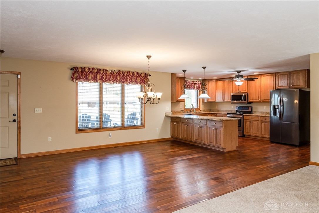 20 E Routzong Drive