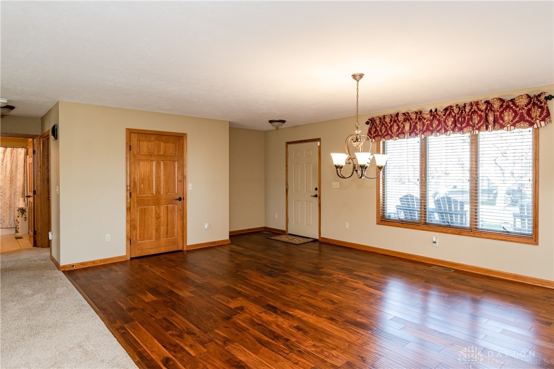 20 E Routzong Drive