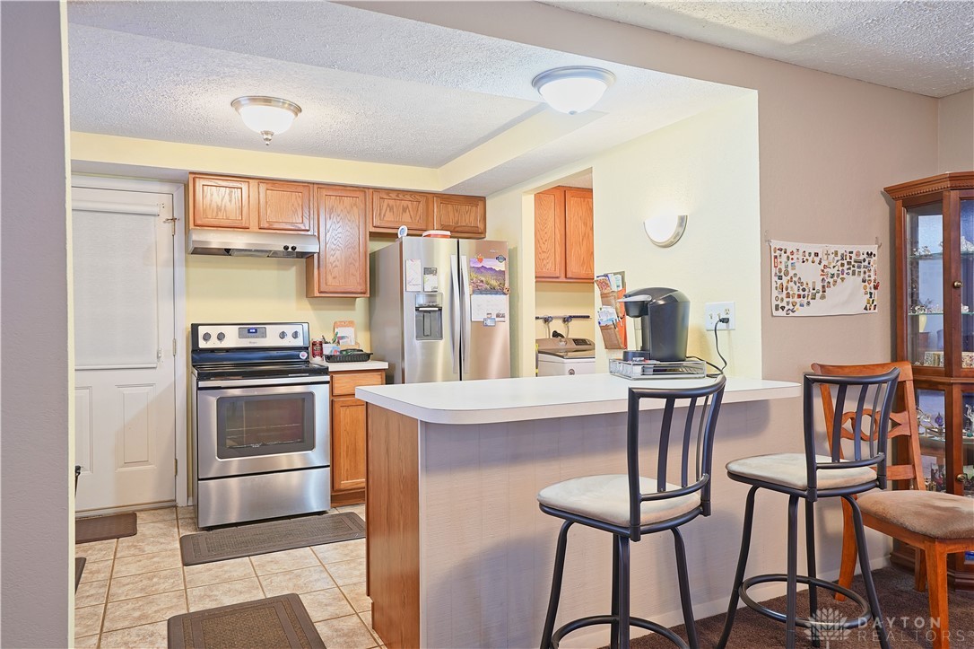 4941 Arrowhead Drive