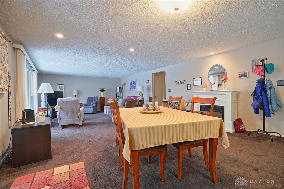 4941 Arrowhead Drive