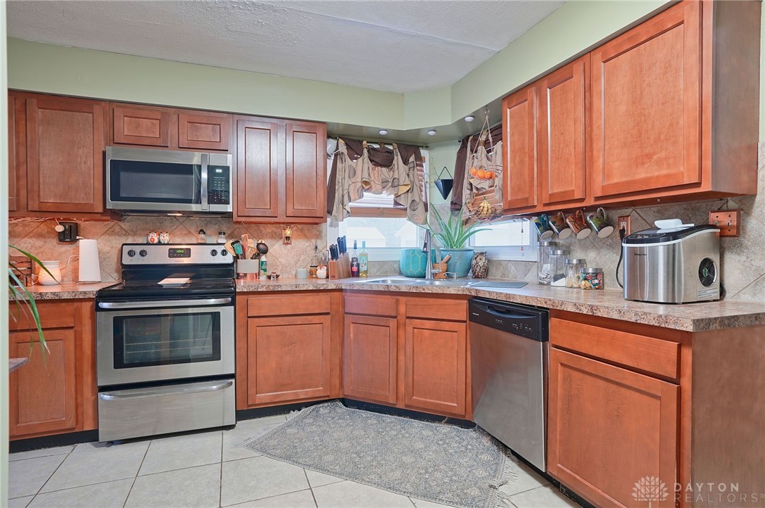 2325 Vale Drive
