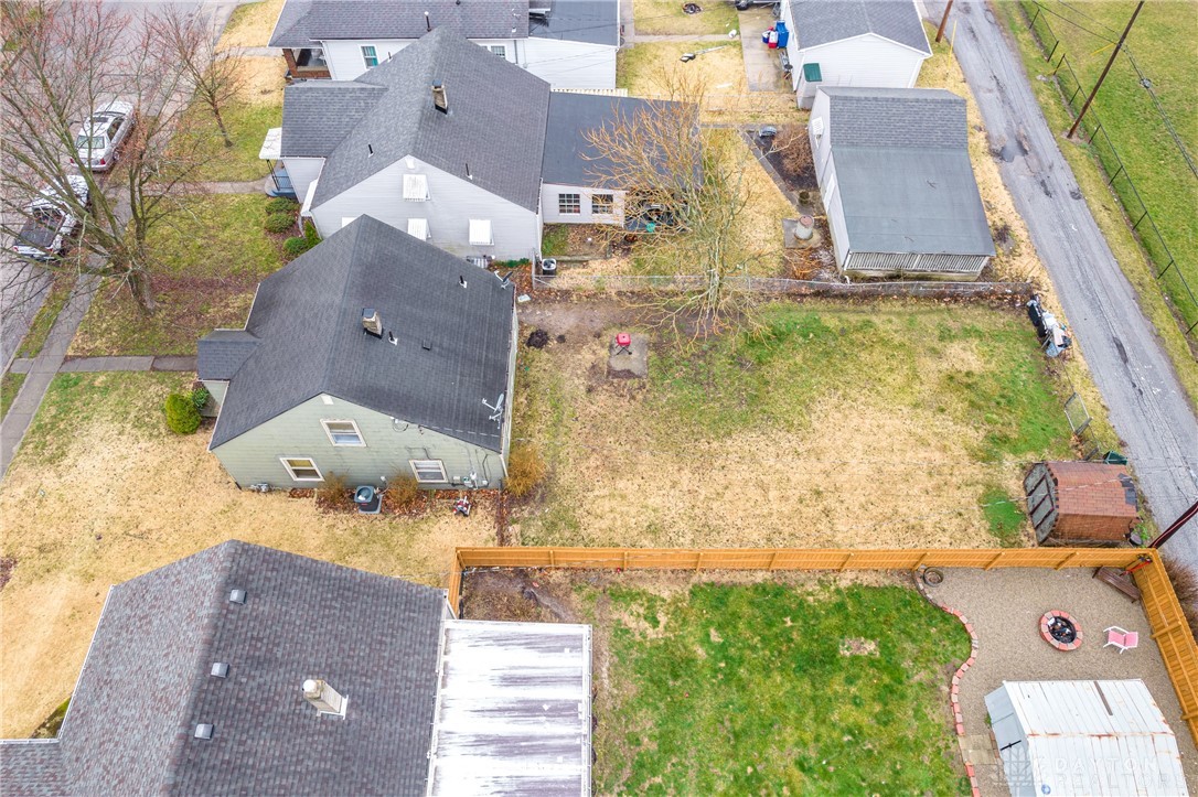 833 Cottage Avenue
