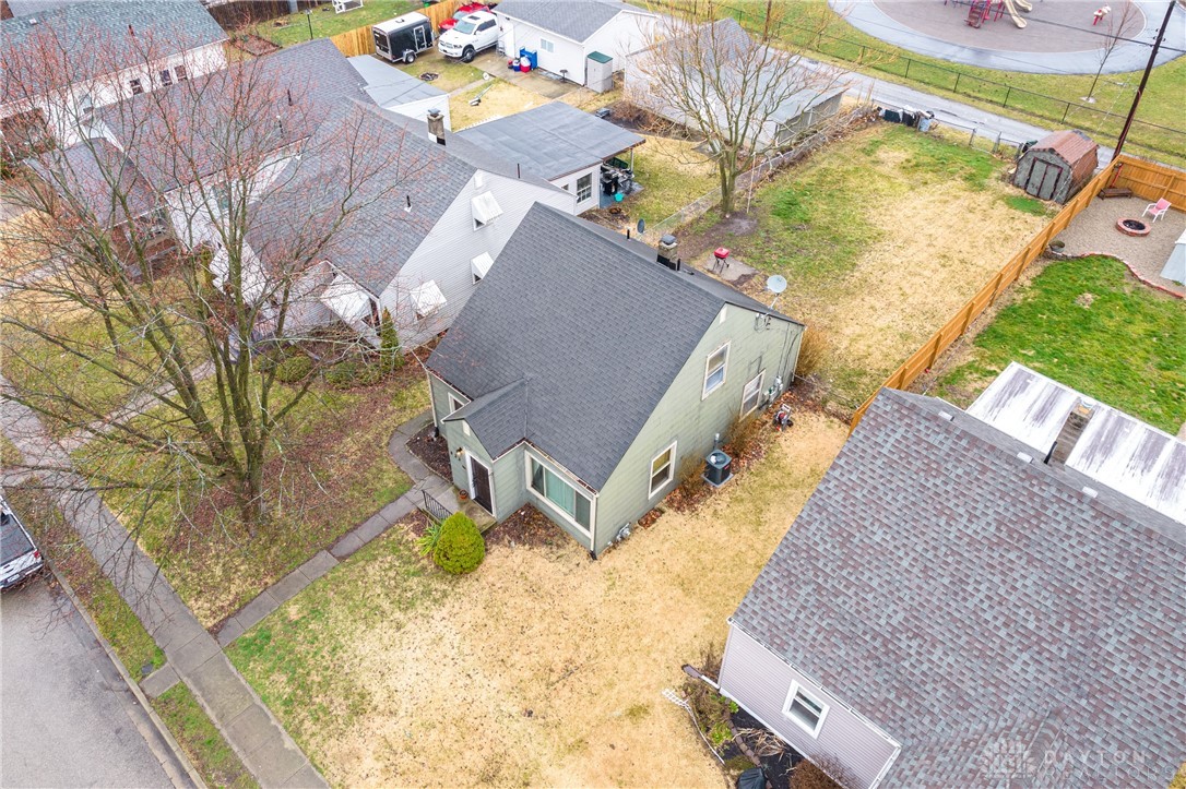 833 Cottage Avenue