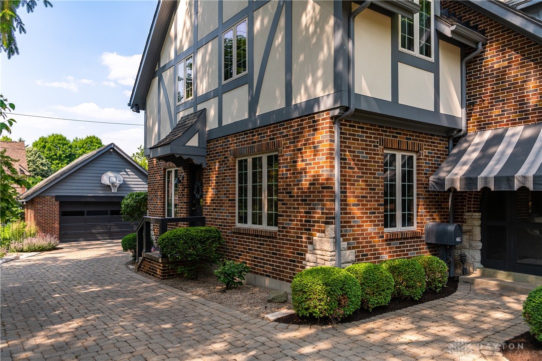 239 Spirea Drive