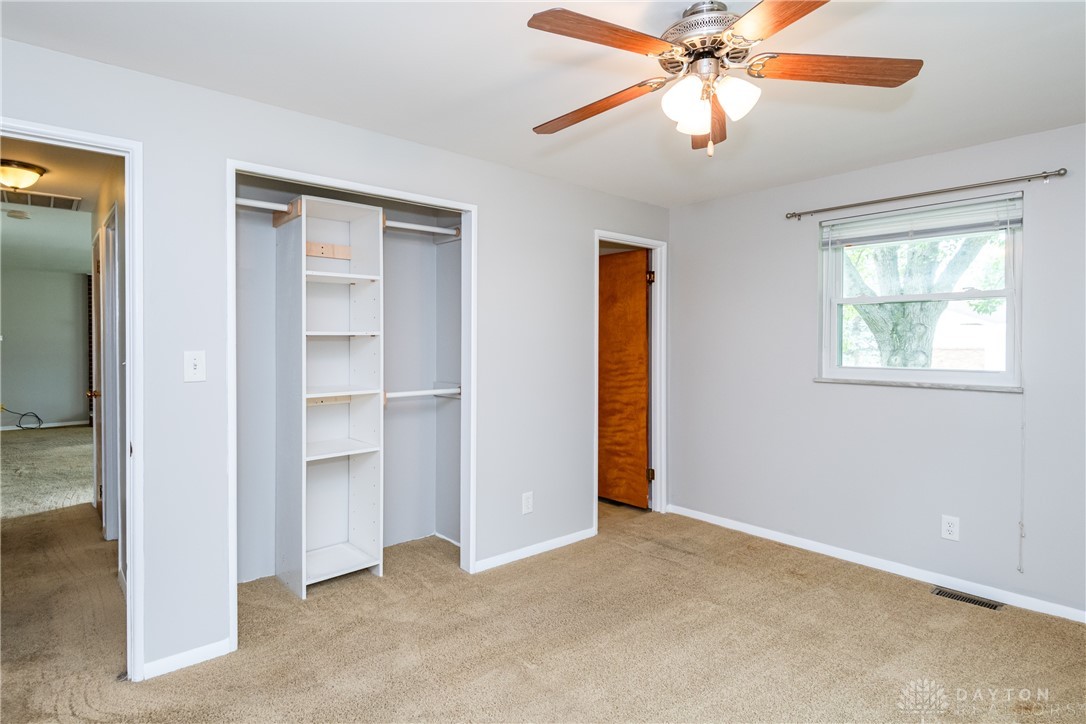 1041 Georgian Drive