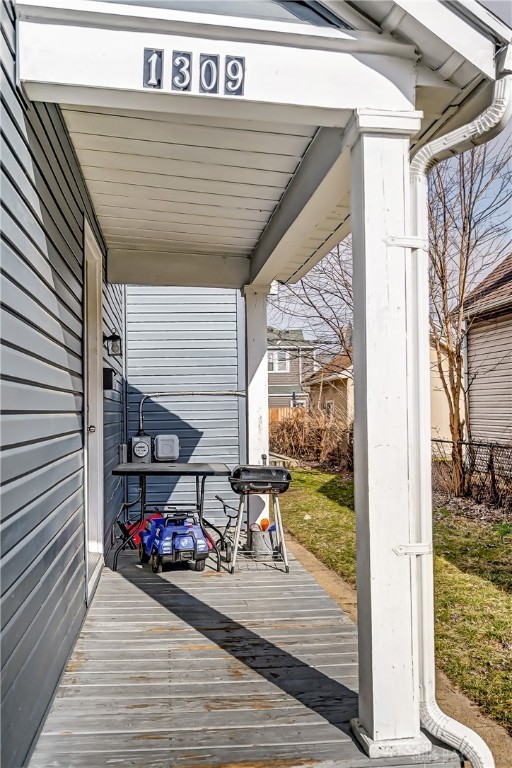 1309 Leonhard Street