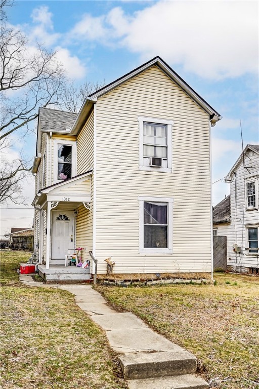 1012 Saint Adelbert Avenue