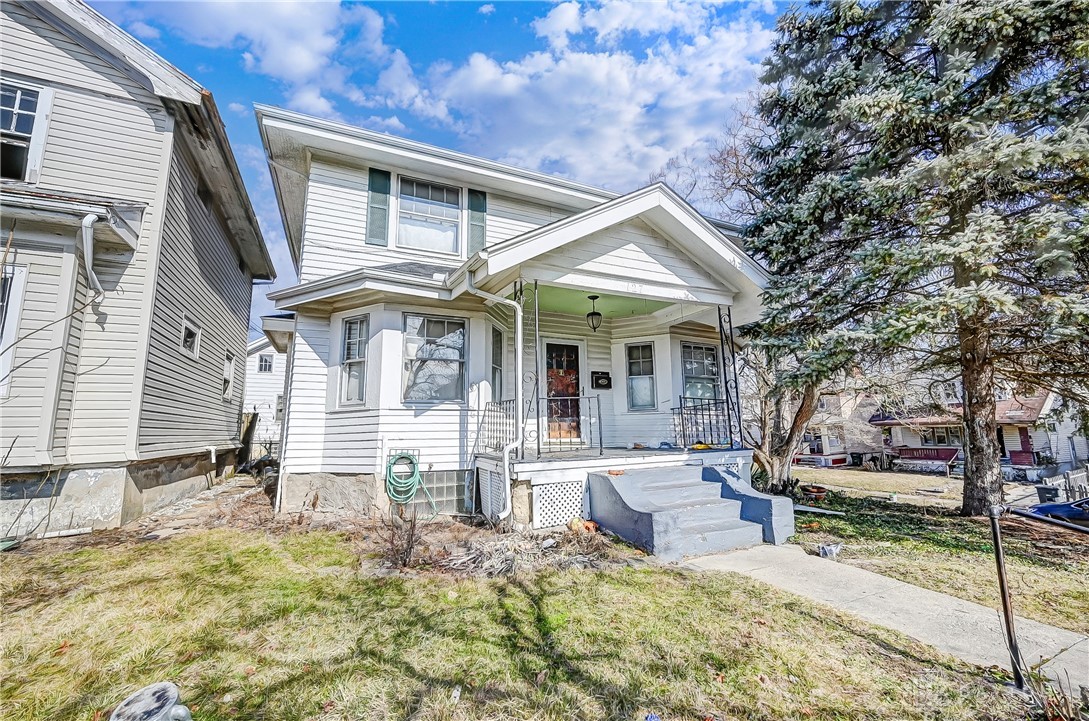 127 Iroquois Avenue