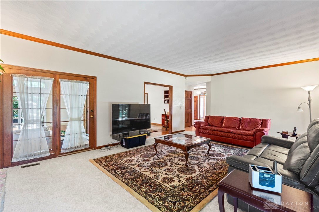 180 Southway Drive