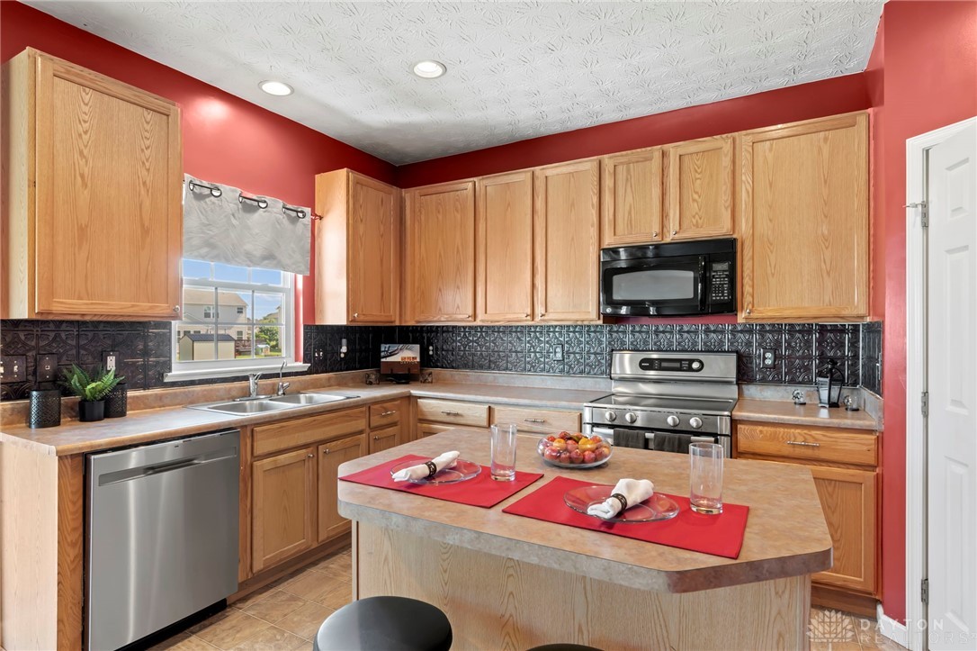 1950 Spring Ridge Drive