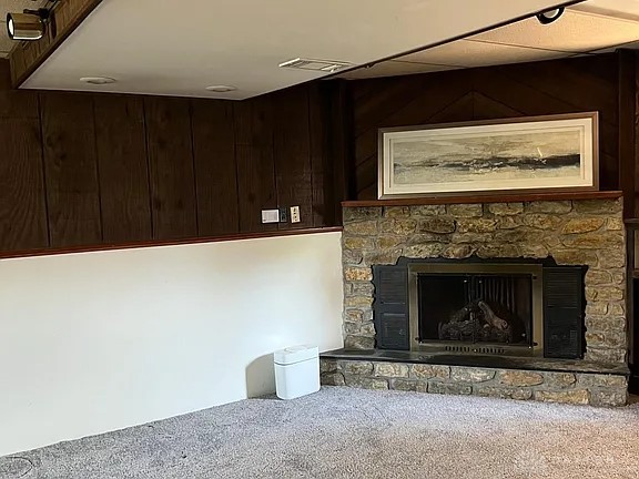 312 S San Bernardino Trail