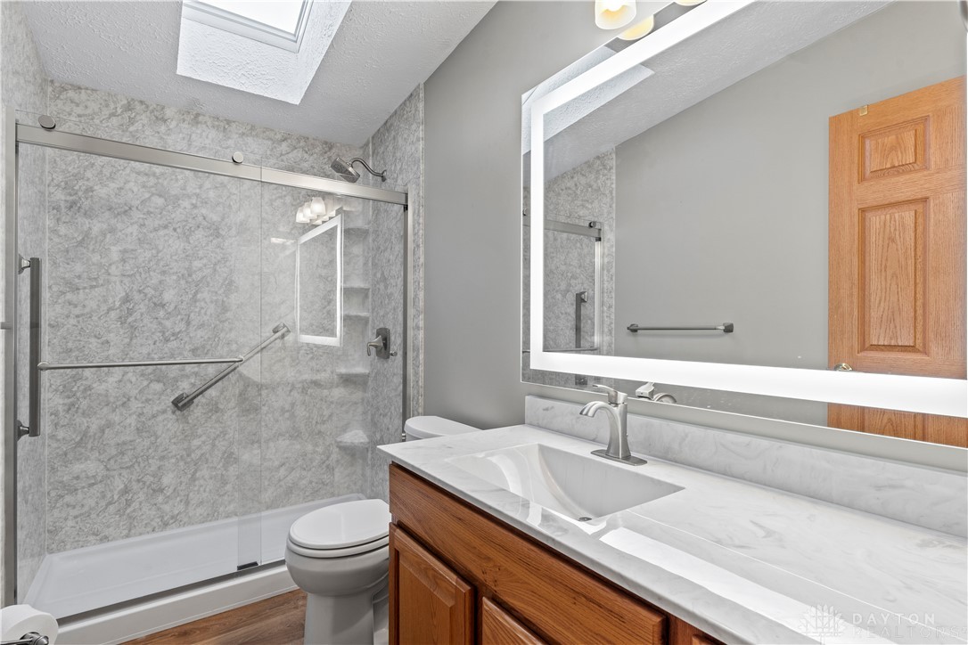 555 Park Hills Crossing 01