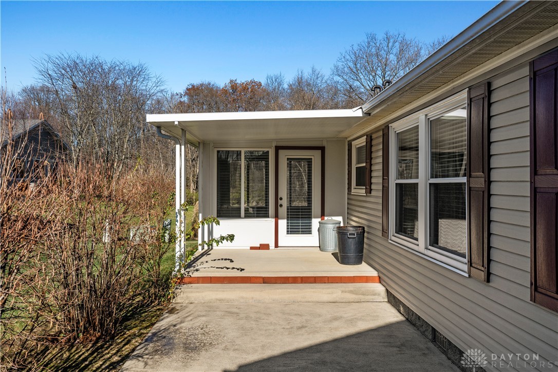 555 Park Hills Crossing 01