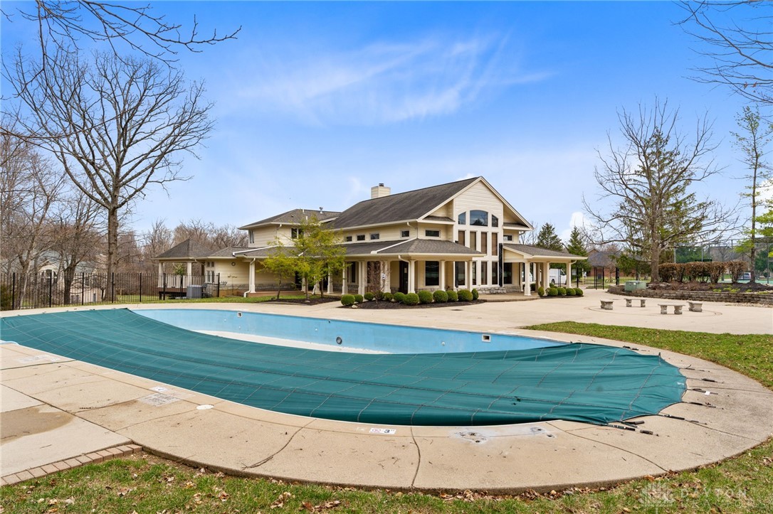 2709 Majestic Oaks Court