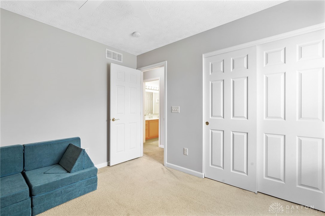 2709 Majestic Oaks Court