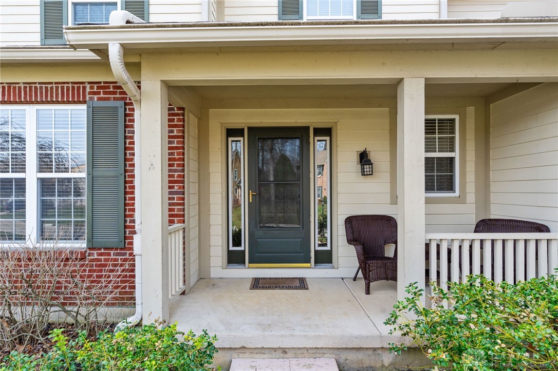 2709 Majestic Oaks Court