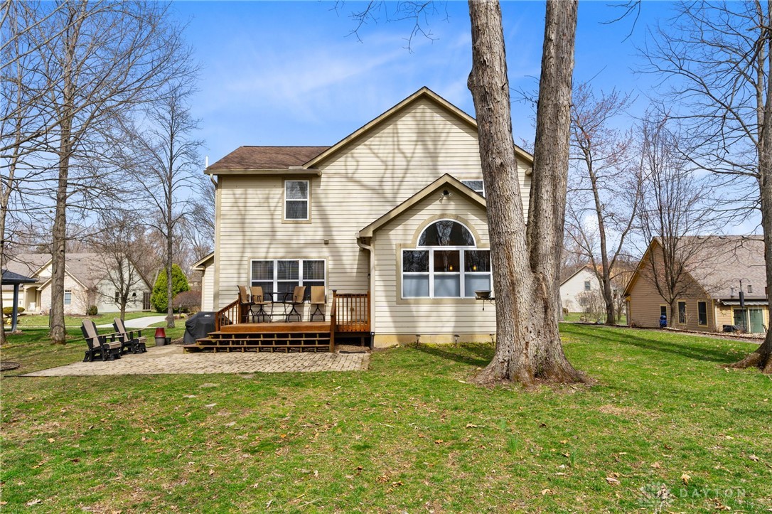 2709 Majestic Oaks Court