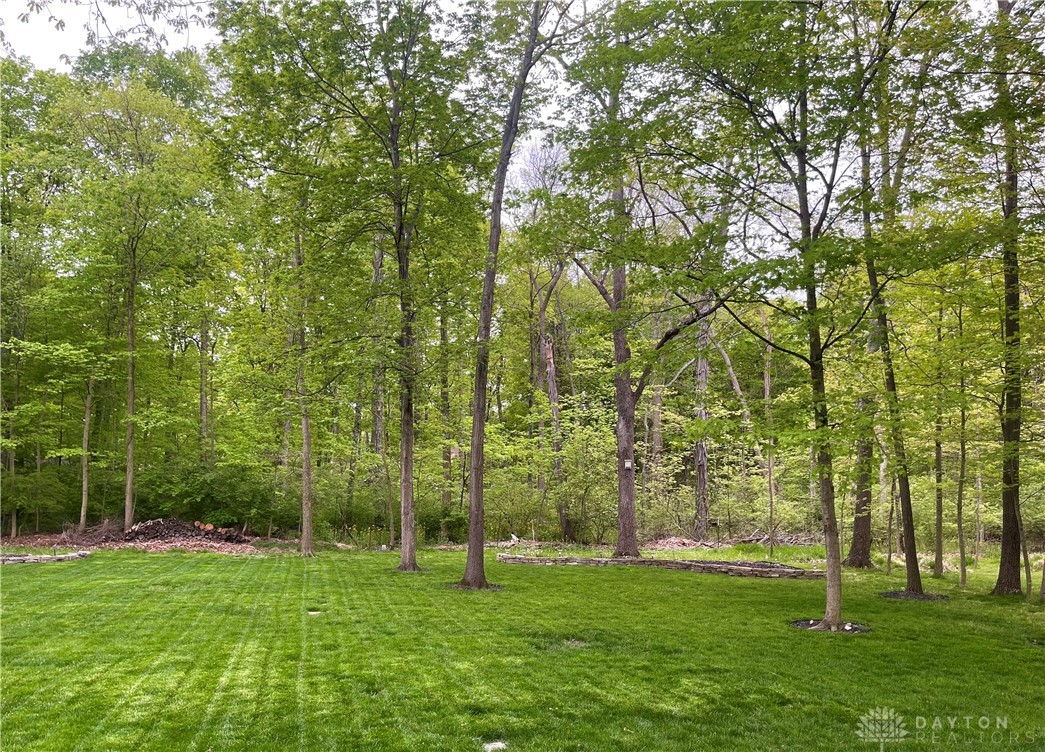 2709 Majestic Oaks Court