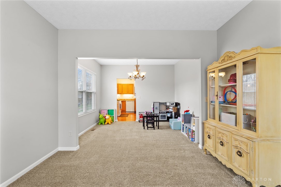 2709 Majestic Oaks Court