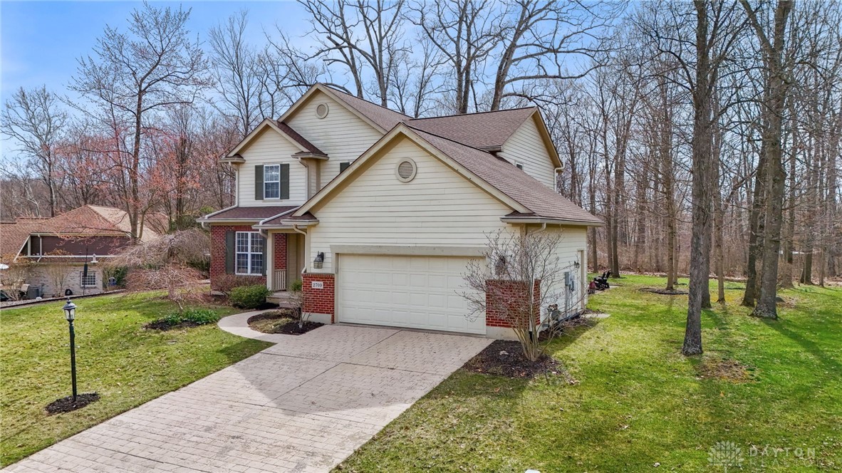 2709 Majestic Oaks Court