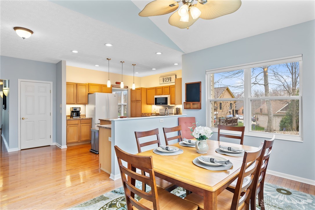 2709 Majestic Oaks Court