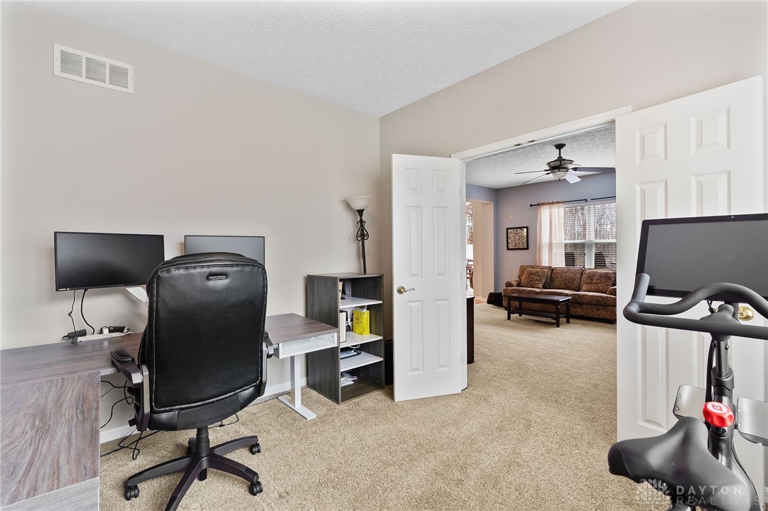 2709 Majestic Oaks Court