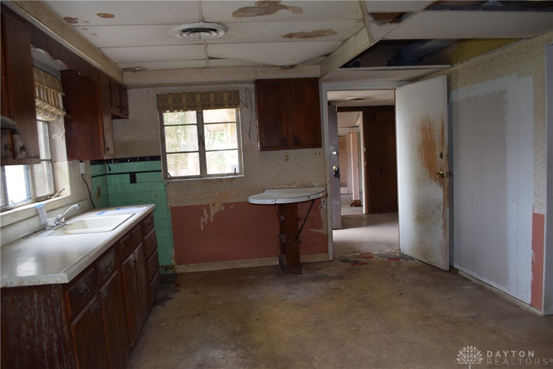 3085 Dayton Road