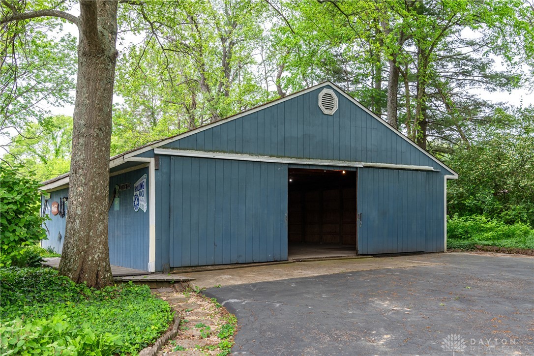 1180 Sugar Hill Lane
