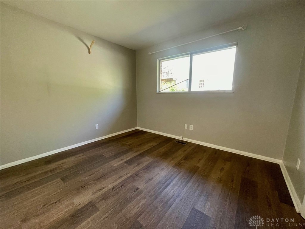 425 Suncrest Drive 1 & 2