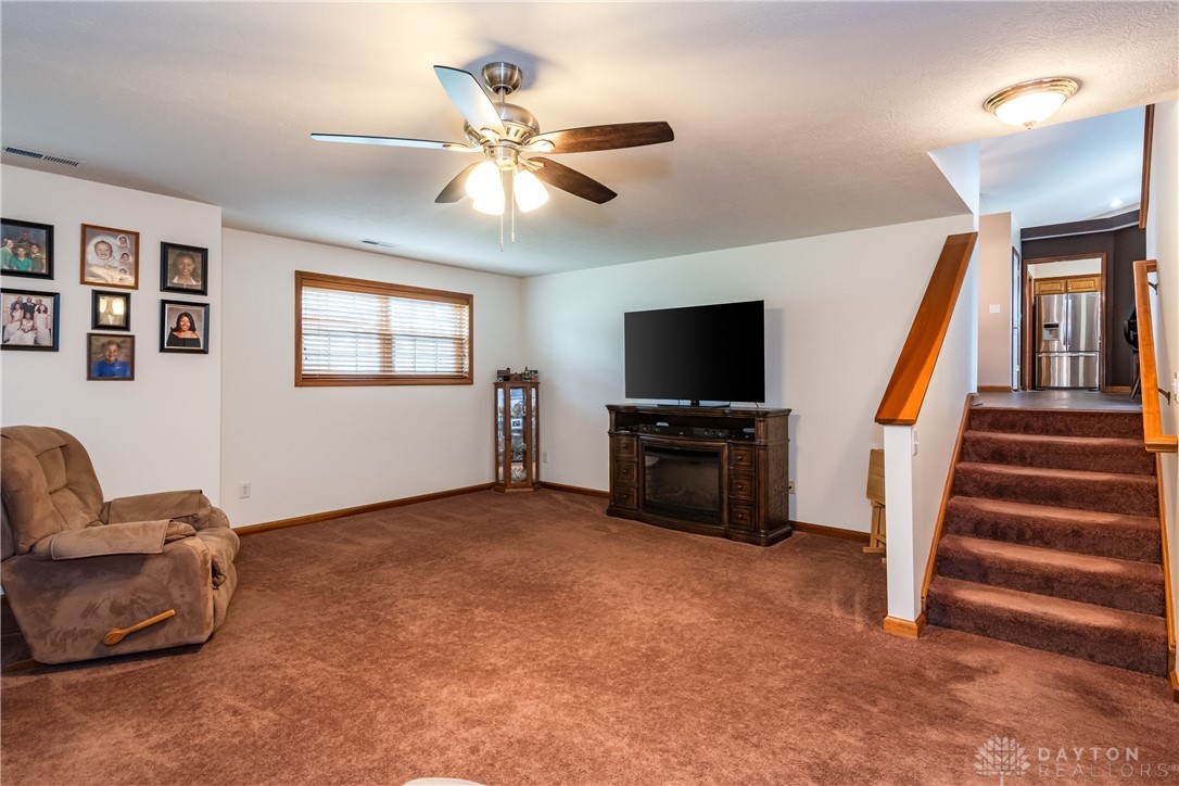 7916 Kings Ridge Circle