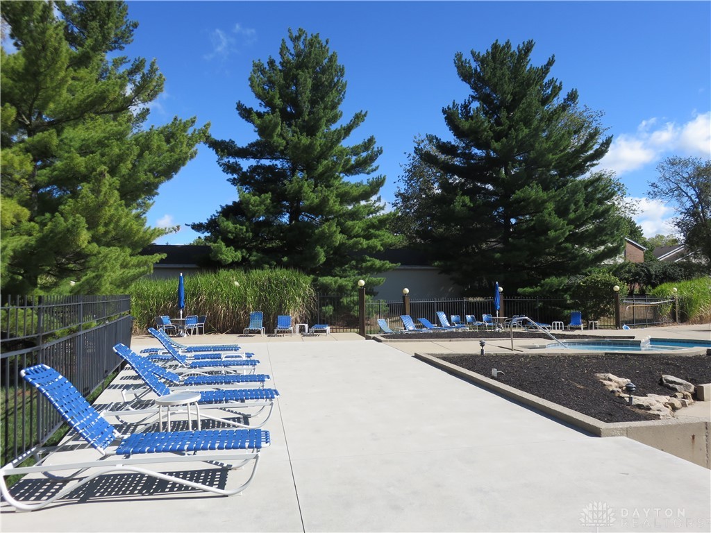 1520 Lake Pointe Way 6