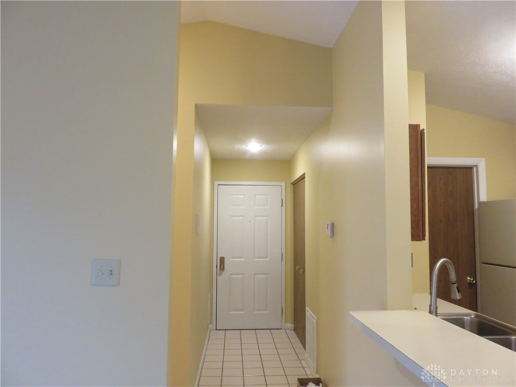 1520 Lake Pointe Way 6