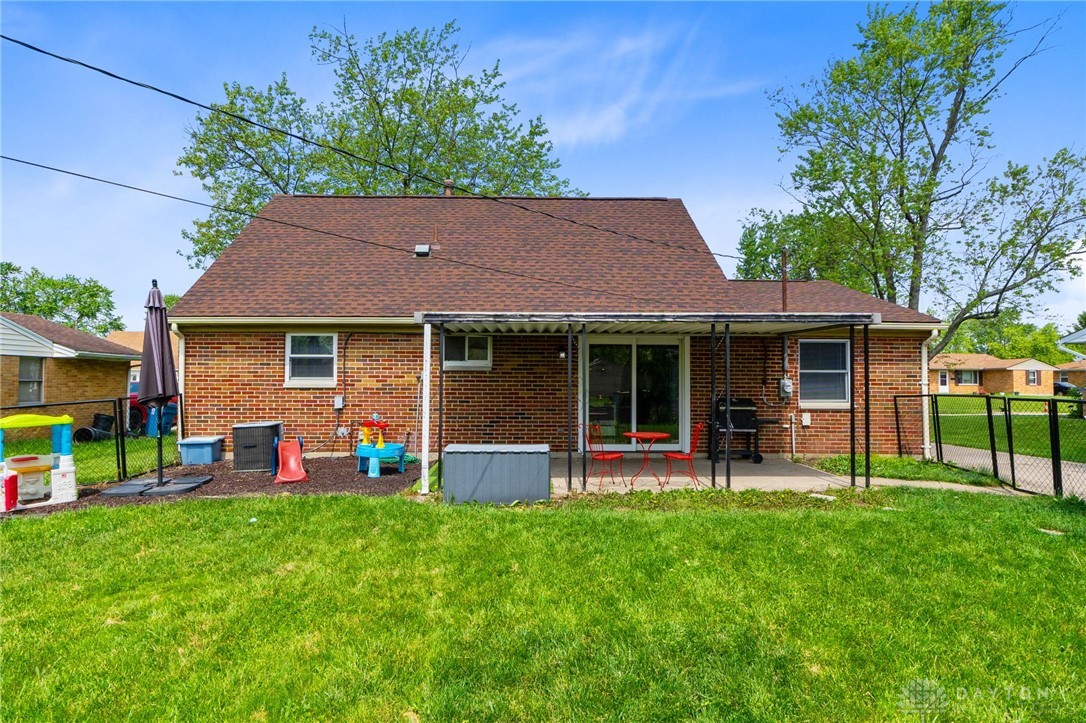 7772 Redbank Lane