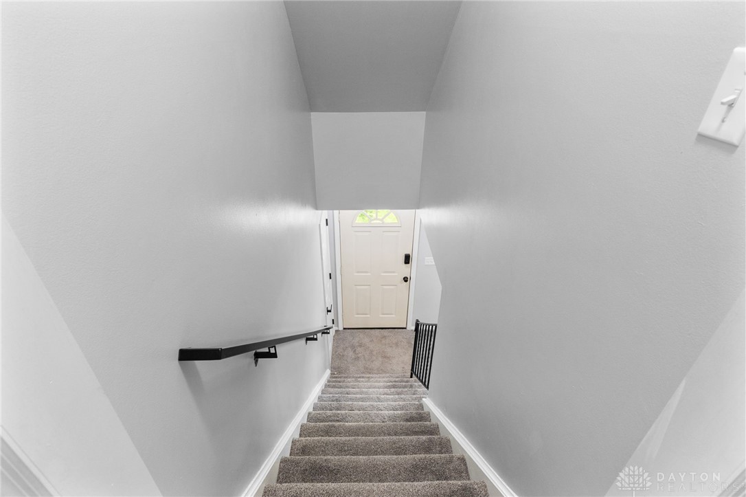 7772 Redbank Lane