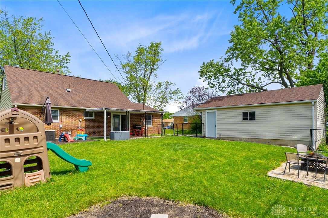 7772 Redbank Lane