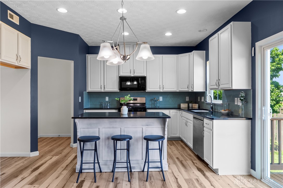 109 Waterford Boulevard