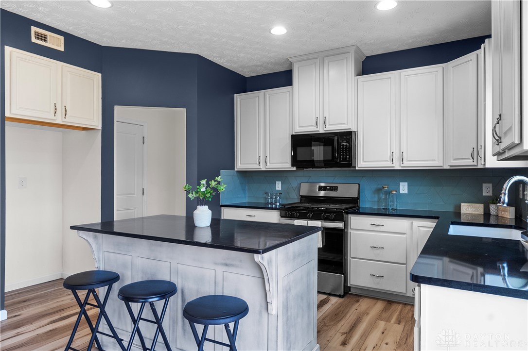 109 Waterford Boulevard