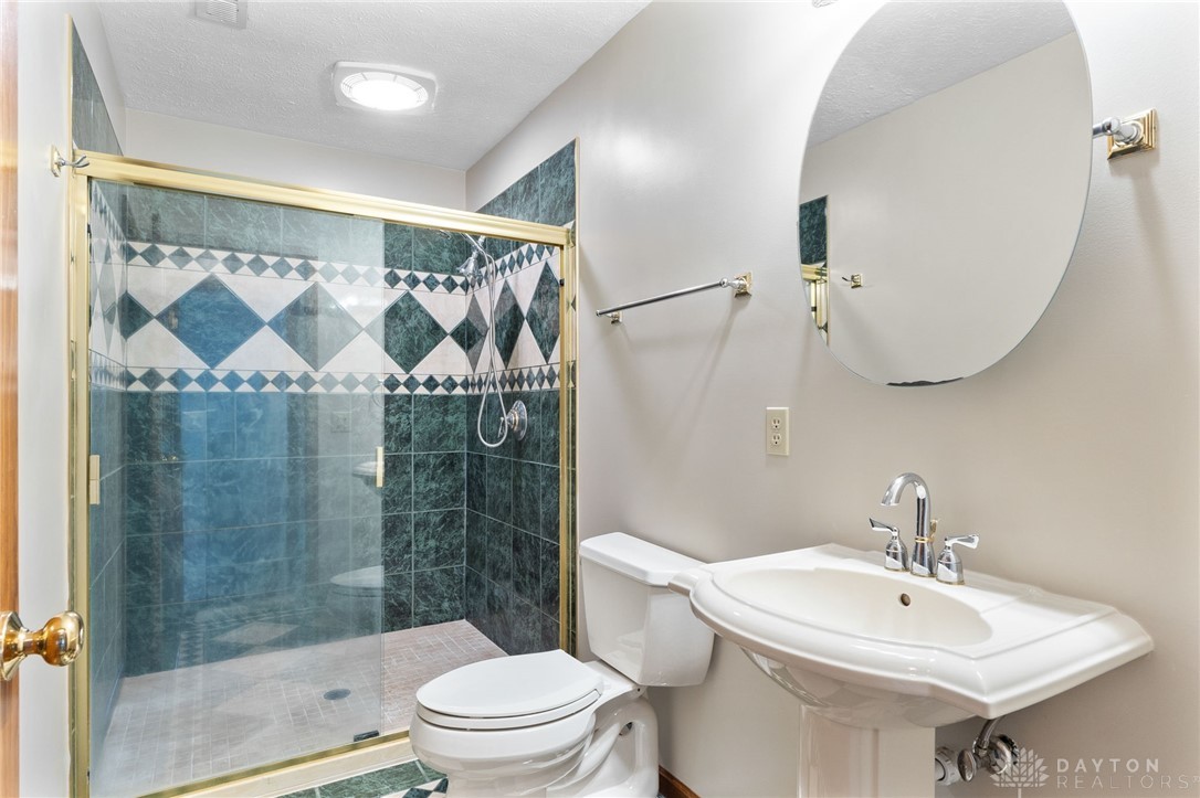 2159 Bassett Court