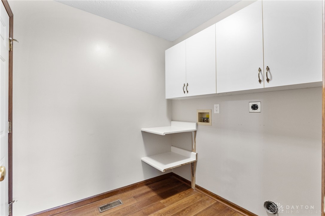 2159 Bassett Court