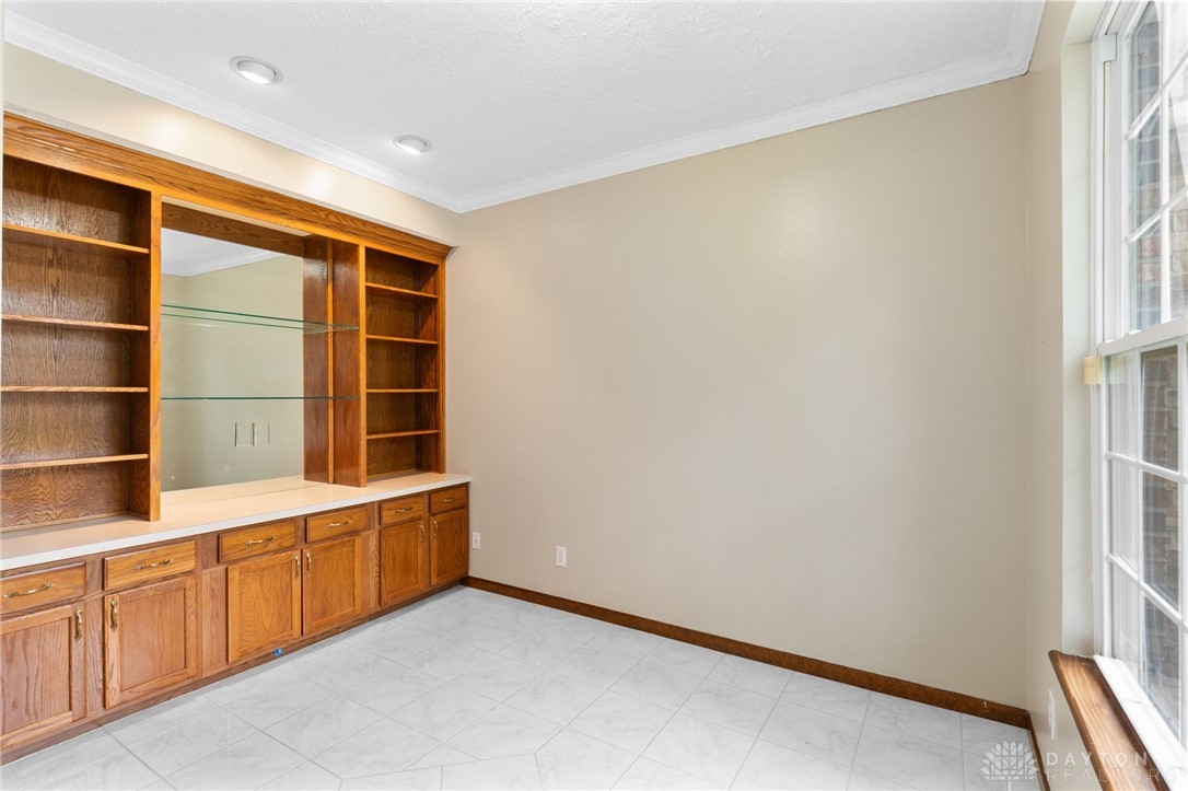 2159 Bassett Court