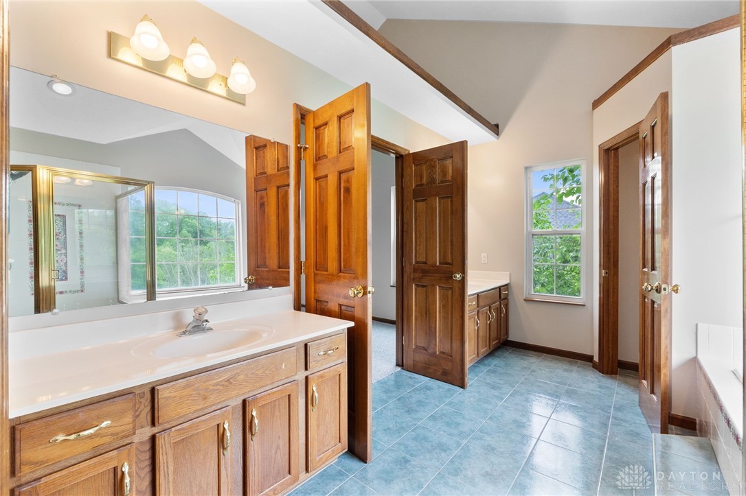 2159 Bassett Court