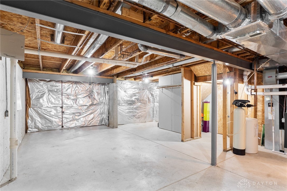 2159 Bassett Court