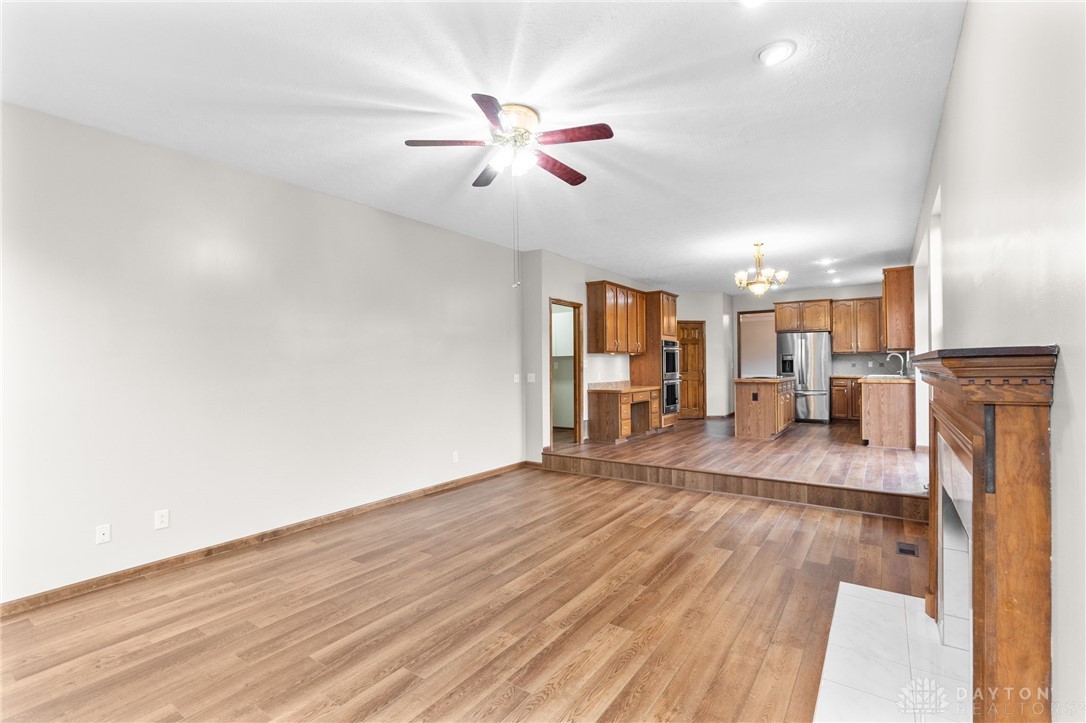 2159 Bassett Court