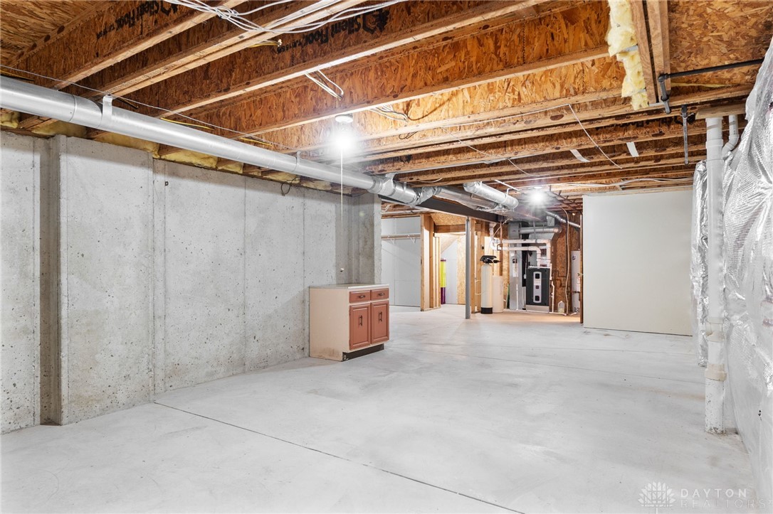 2159 Bassett Court
