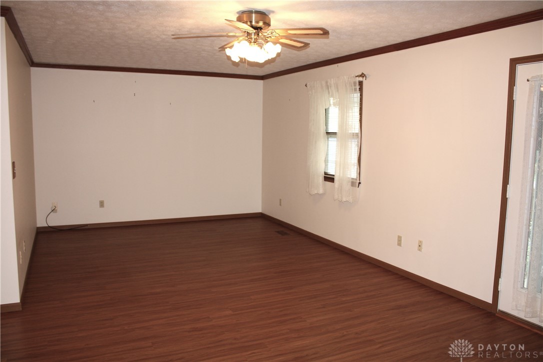 802 Spring Lake Circle