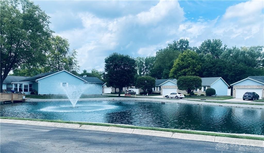 802 Spring Lake Circle