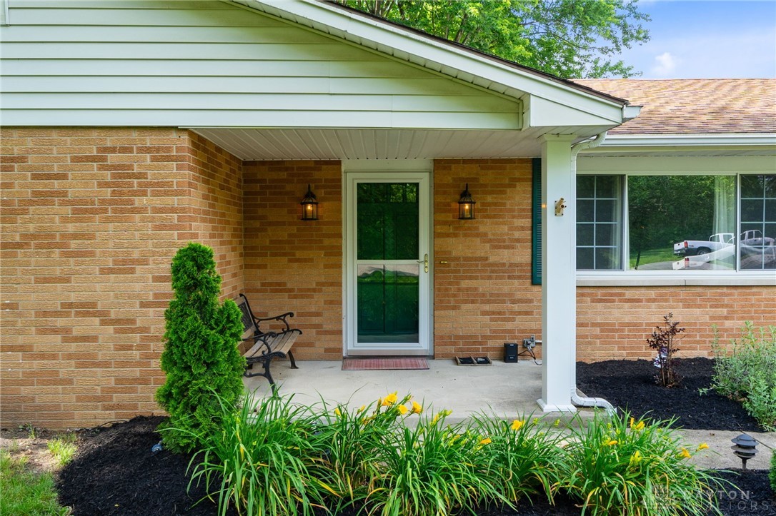 3154 Creekside Drive